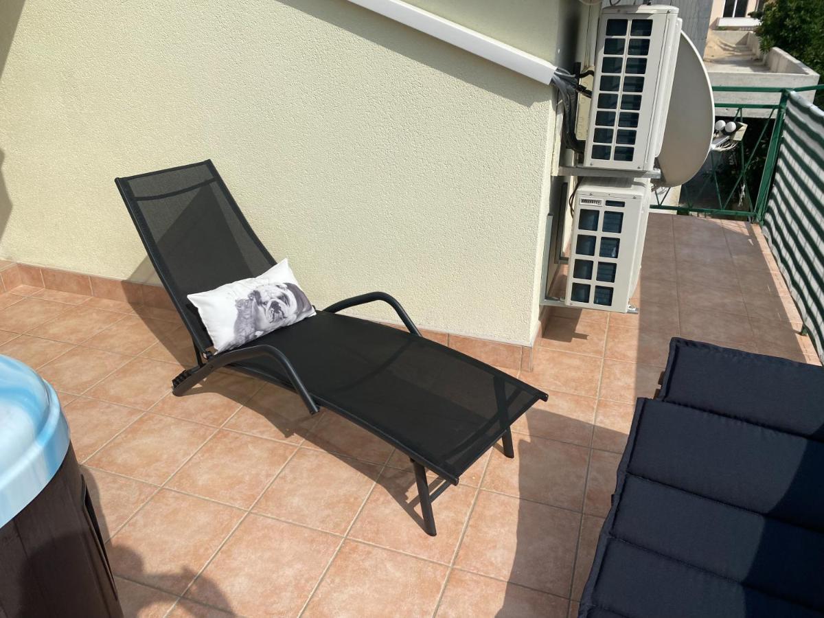 Apartments Ribarevic Makarska Exterior foto