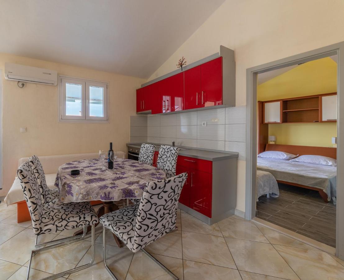 Apartments Ribarevic Makarska Exterior foto
