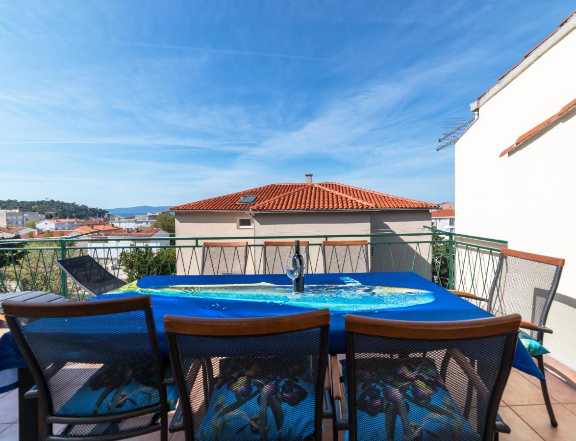 Apartments Ribarevic Makarska Exterior foto